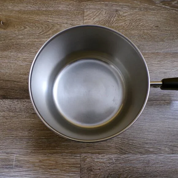 REVERE WARE Vintage 2 Qt Stainless Saucepan Copper Bottom, Rome NY, USA - Picture 10 of 13